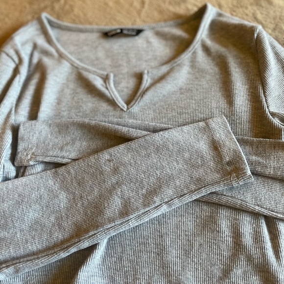 Long sleeve crop top - Picture 3 of 3